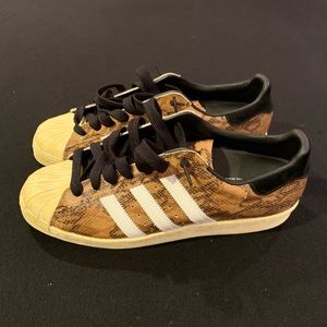 Adidas Superstar Snake skin shelltoe